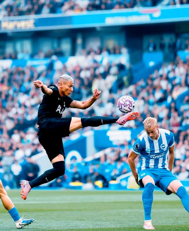 包含赛前德甲焦点战,布莱顿队长鼓劲,管理层满意,轮换策略成焦点的词条 包含赛前德甲焦点战,布莱顿队长鼓劲,管理层满意,轮换策略成焦点的词条