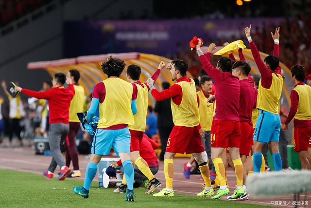 篮网三巨头打凯尔特人免费回放