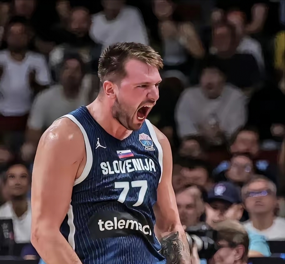 东契奇迎来七赛季高光表现犹他爵士围绕欧超杯队长鼓劲，这一次真的皇家社会队长鼓劲备战足总杯的简单介绍